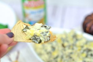 Slow Cooker Cajun Spinach and Artichoke Dip2