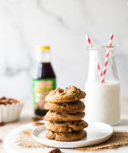 Brown Sugar Praline Cookies with Cinnamon Praline Glaze