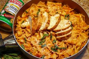 Cajun Chicken Pasta in a Spicy Garlic Tomato Sauce