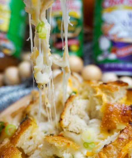 Cheesy Chicken & Garlic Pull Apart Bread