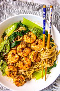 Chili Garic Noodles with Shrimp