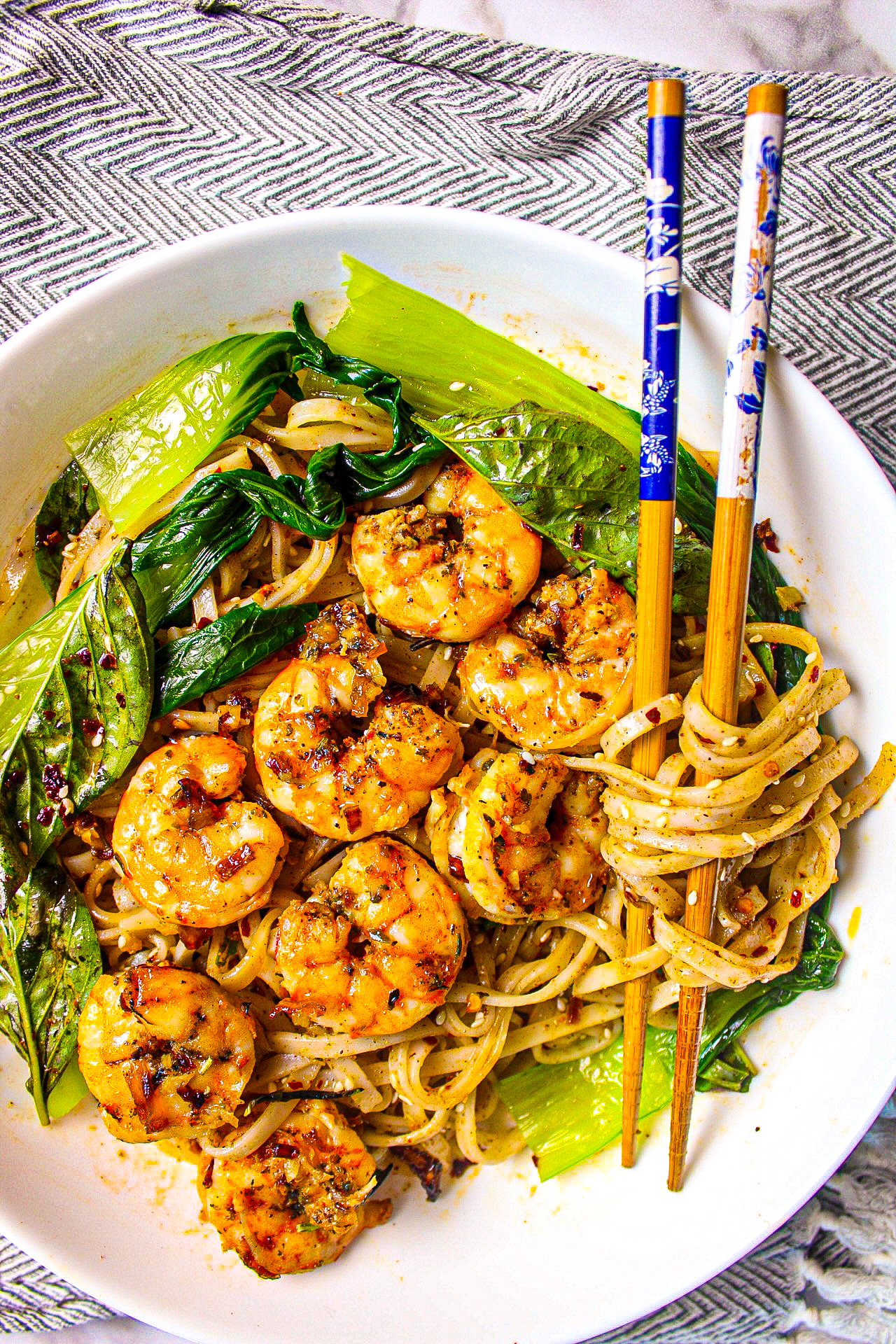 Chili Garlic Noodles with Shrimp