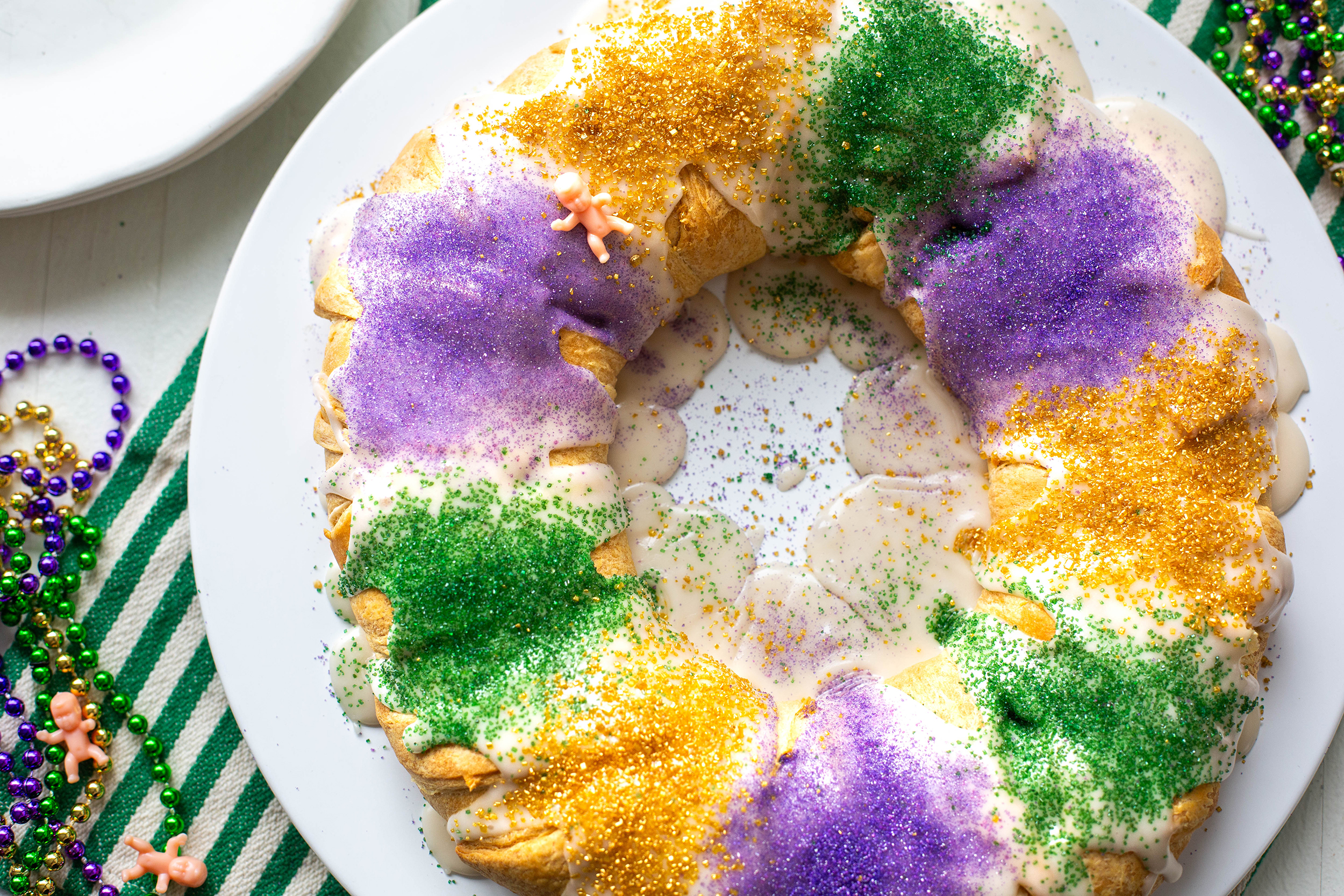 Cream Cheese Pecan Praline King Cake