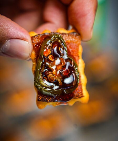 Spicy Bacon Crackers