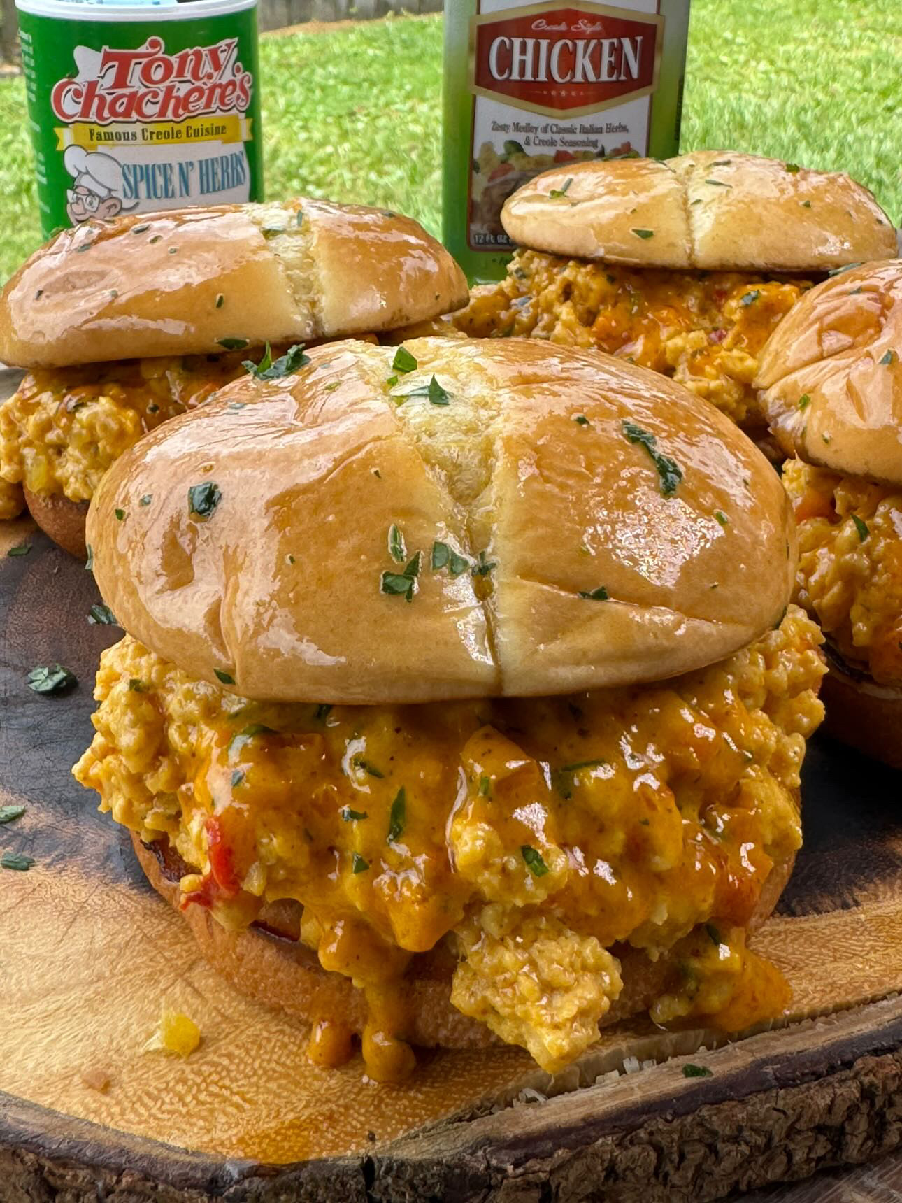 Creamy Cajun Chicken Sloppy Joes