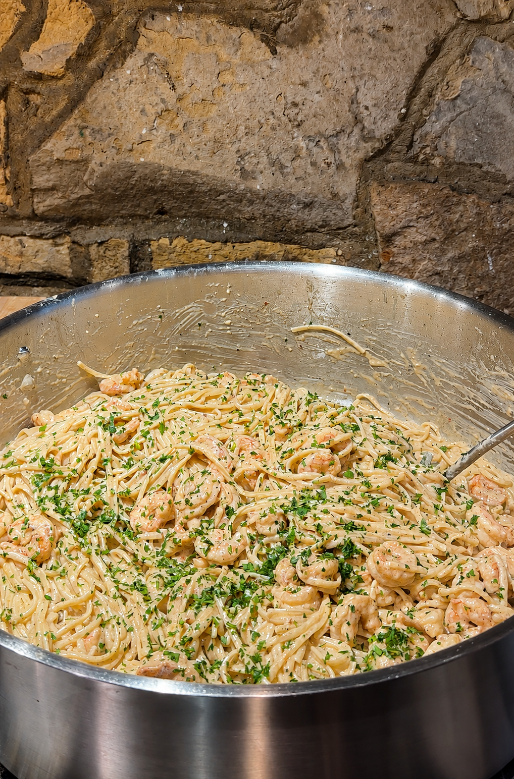 Creamy Garlic Shrimp Linguine